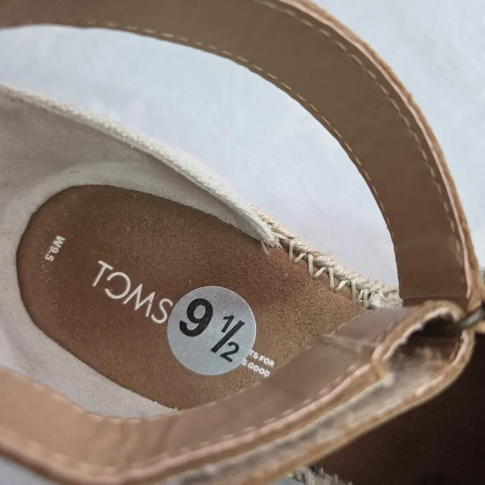 Toms excellent worn
